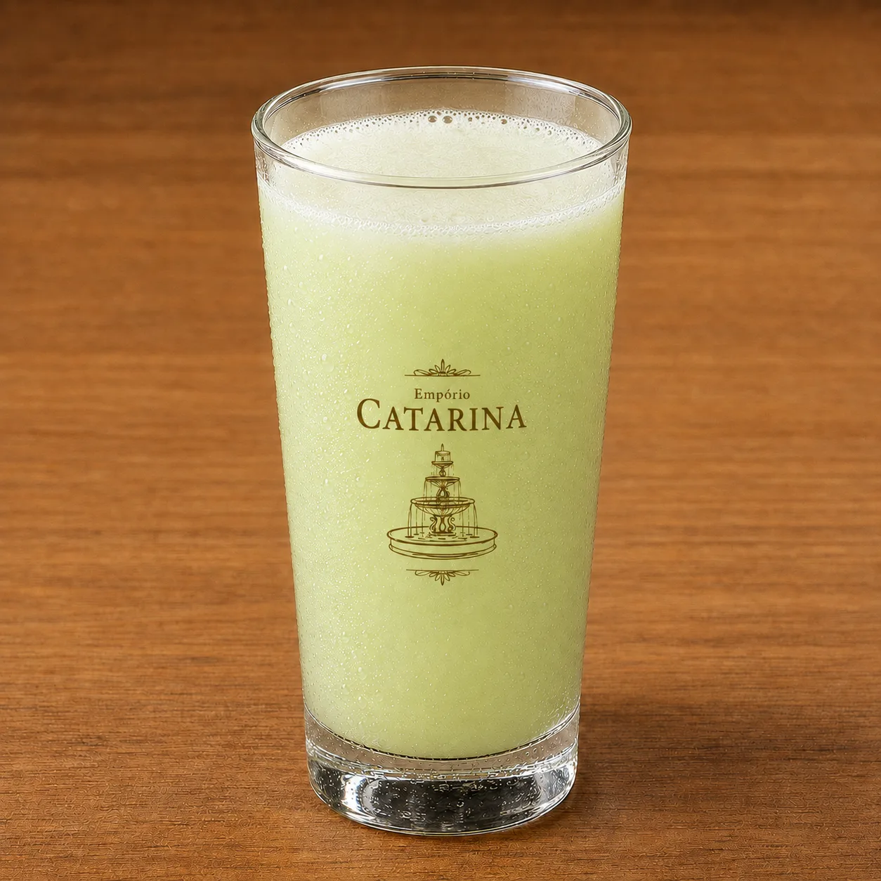 Copo de limonada suíça