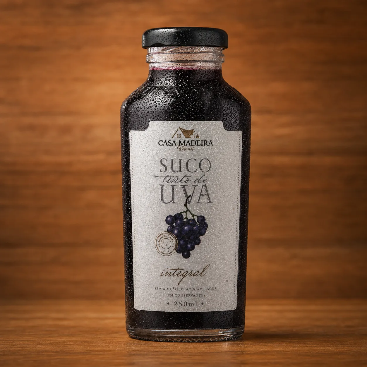 Garrafa de suco de uva integral